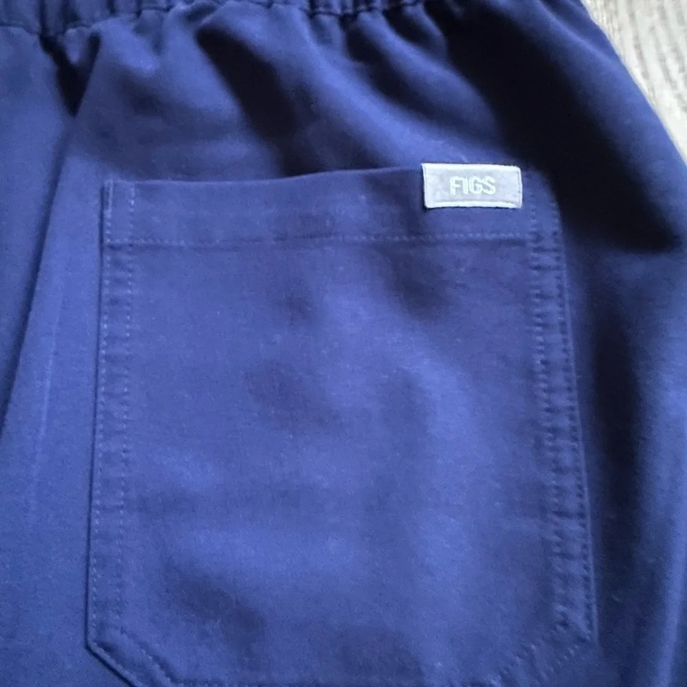 Figs Technical Collection Blue Jogger Pants with Elastic Cuffs Size Small
